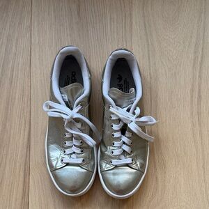 Adidas Women's Metallic Silver Sneakers